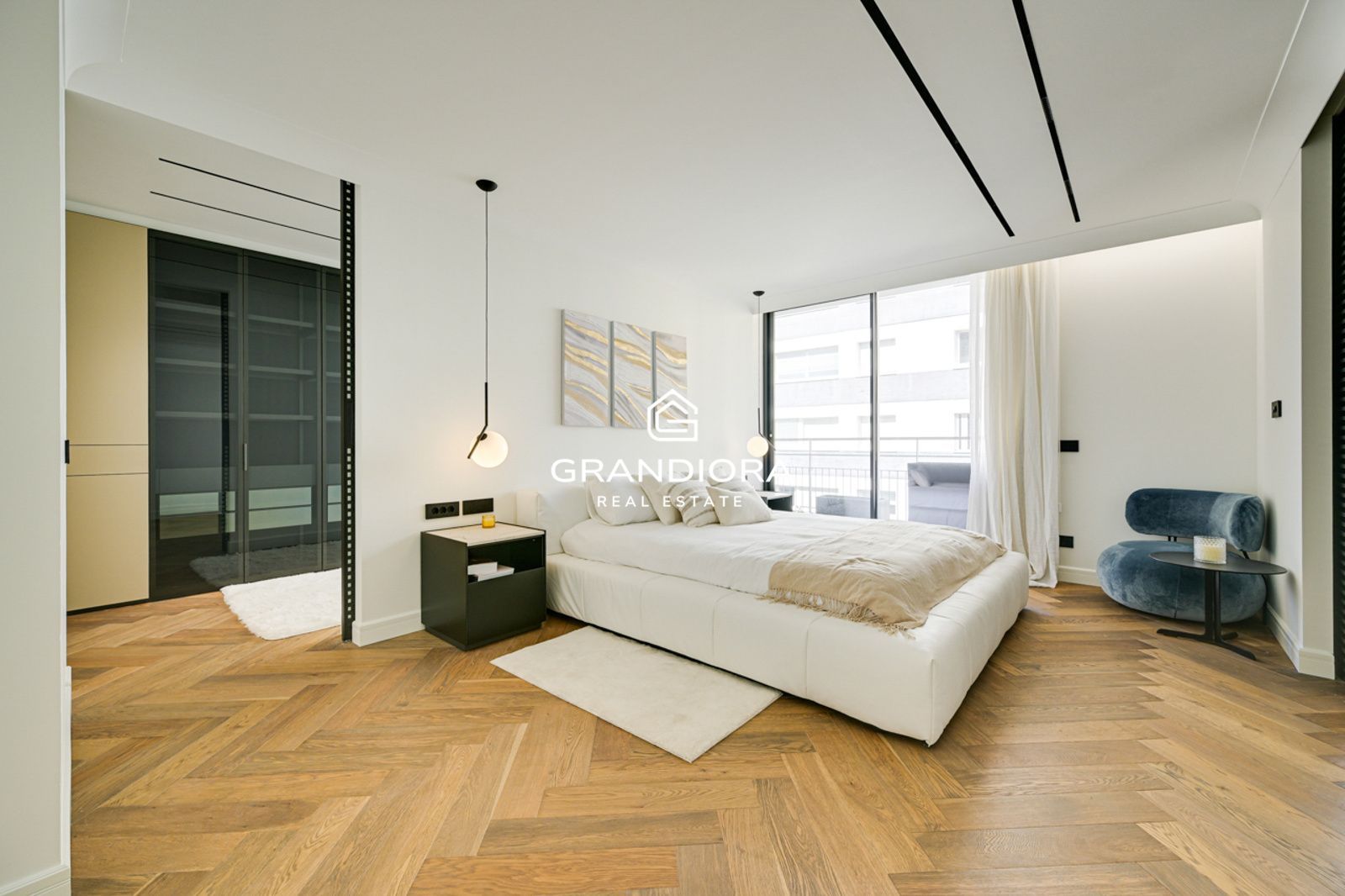 Exclusivo piso de lujo en Tres Torres con terraza de 45m - Imagen 33