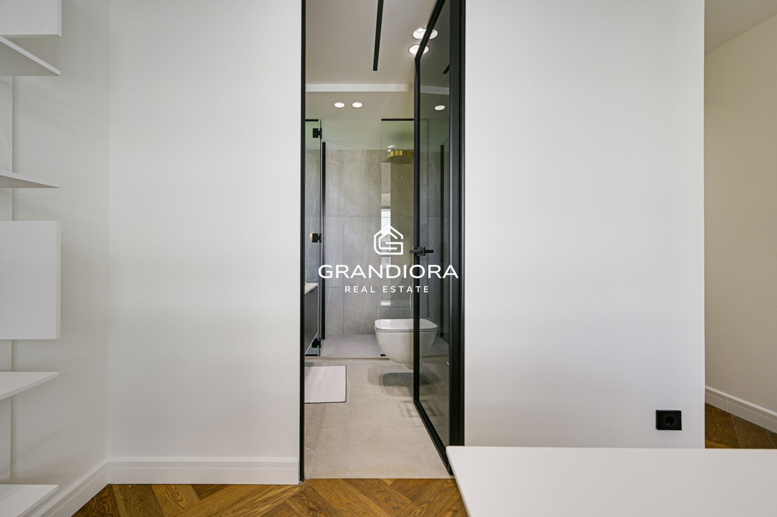 Exclusivo piso de lujo en Tres Torres con terraza de 45m - Imagen 63