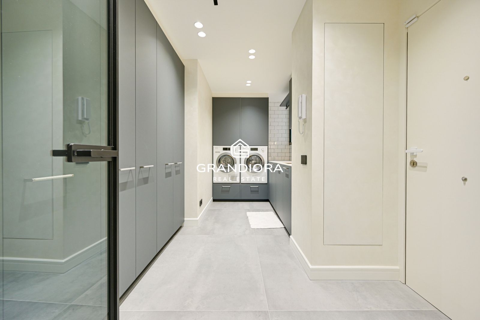 Exclusivo piso de lujo en Tres Torres con terraza de 45m - Imagen 67