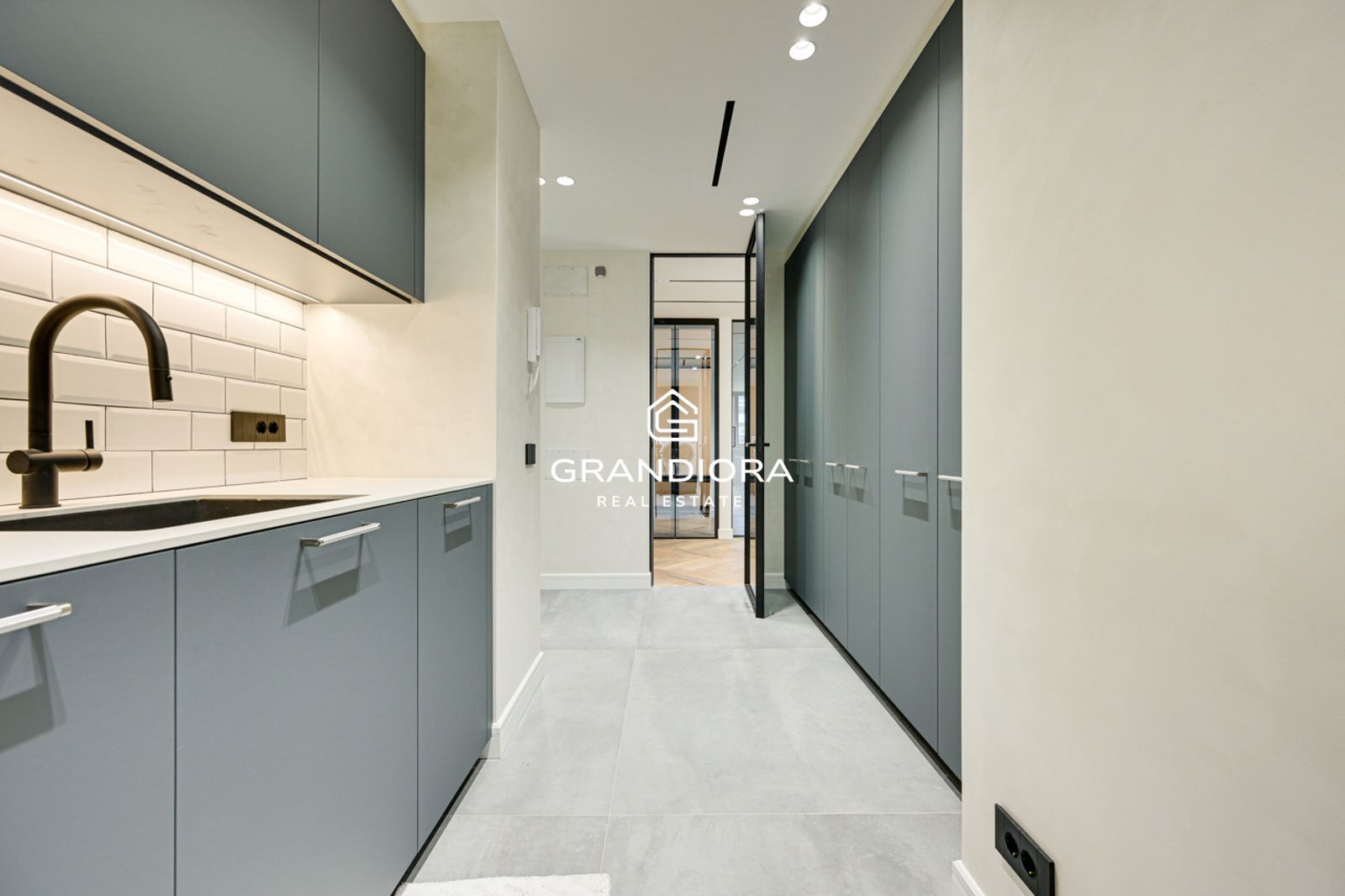 Exclusivo piso de lujo en Tres Torres con terraza de 45m - Imagen 69