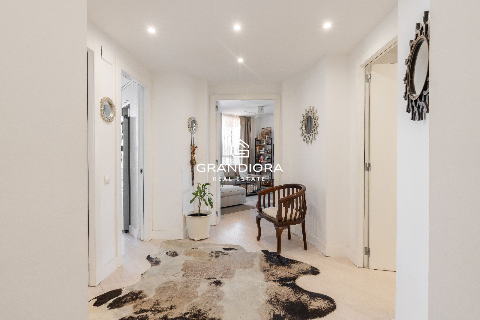 Espectacular piso reformado de 136 m² con terraza de 20 m² y vistas al mar en Illa del Bosc - Imagen 10