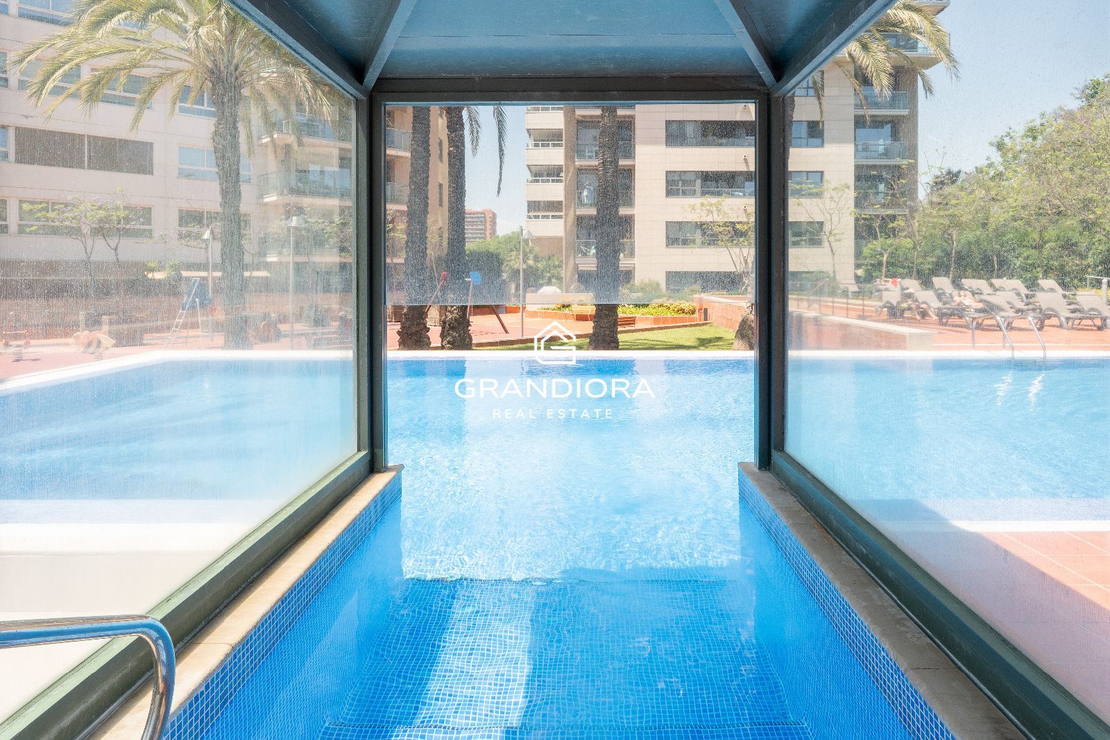 Espectacular piso reformado de 136 m² con terraza de 20 m² y vistas al mar en Illa del Bosc - Imagen 39