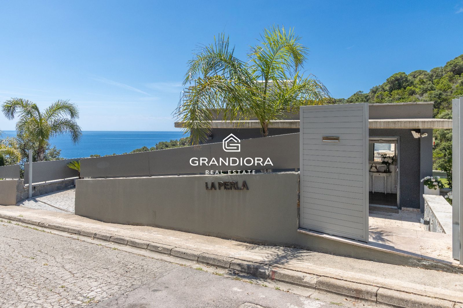 Villa de lujo con licencia turística y vistas al mar en Tossa de Mar - Imagen 6