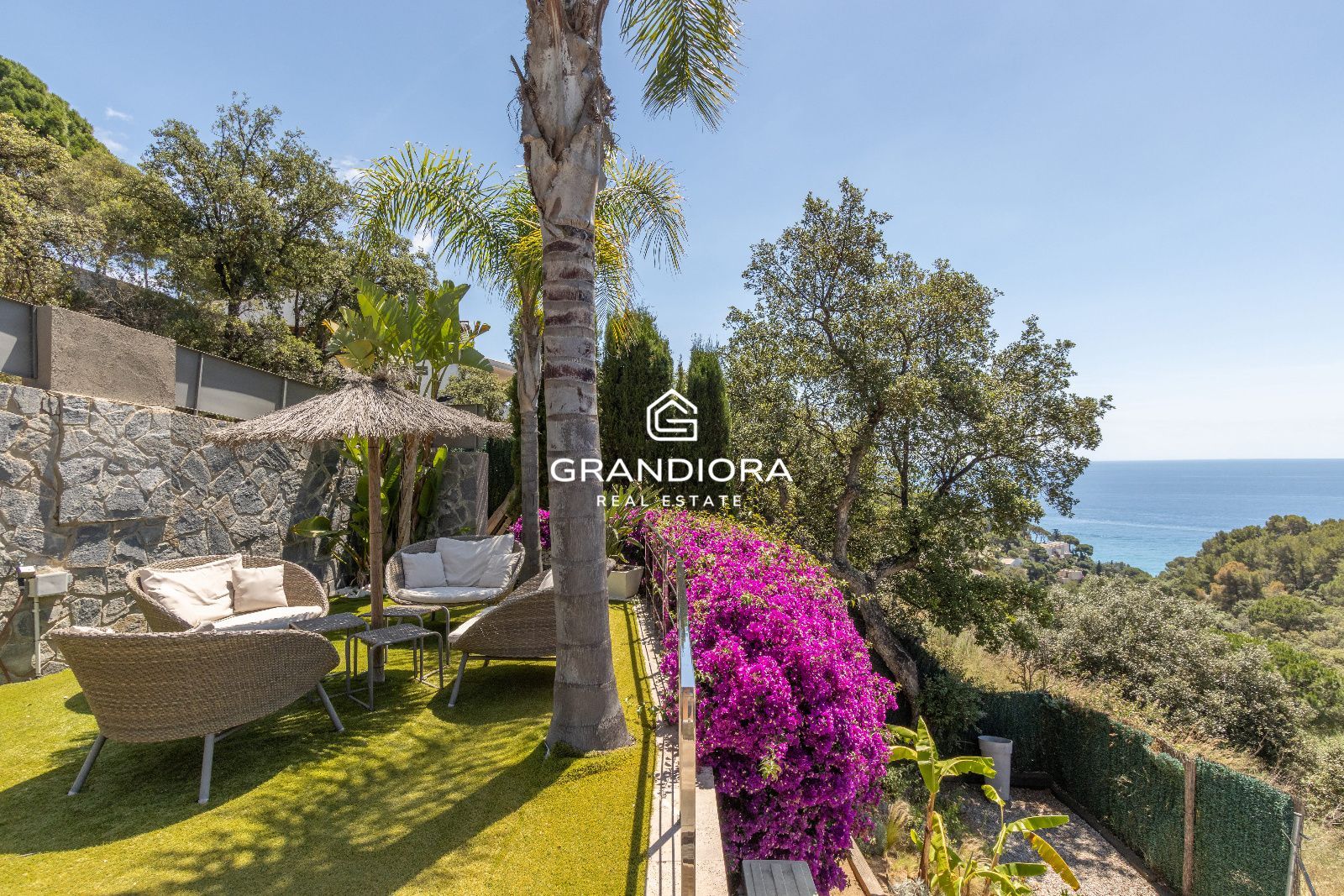 Villa de lujo con licencia turística y vistas al mar en Tossa de Mar - Imagen 23