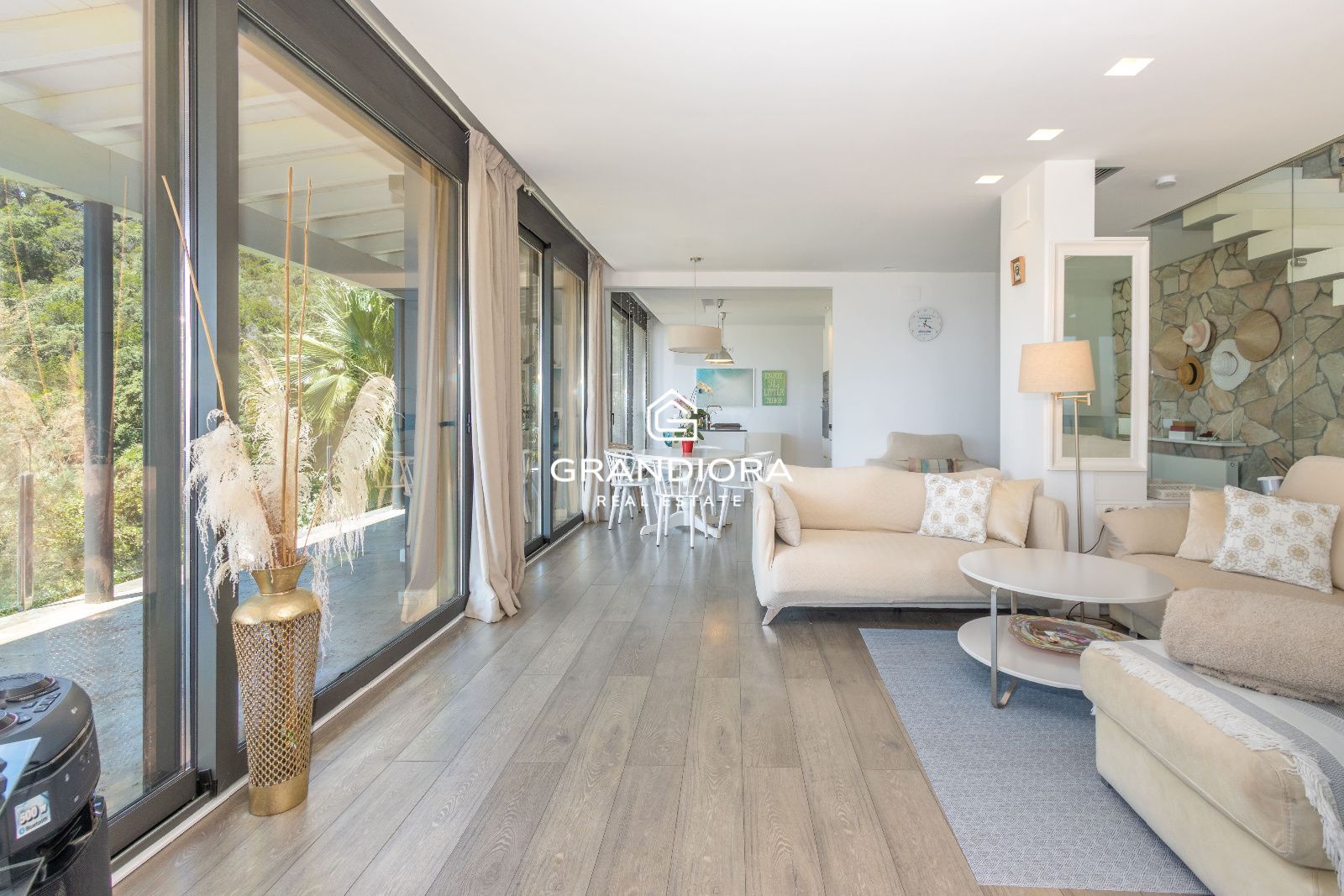 Villa de lujo con licencia turística y vistas al mar en Tossa de Mar - Imagen 26