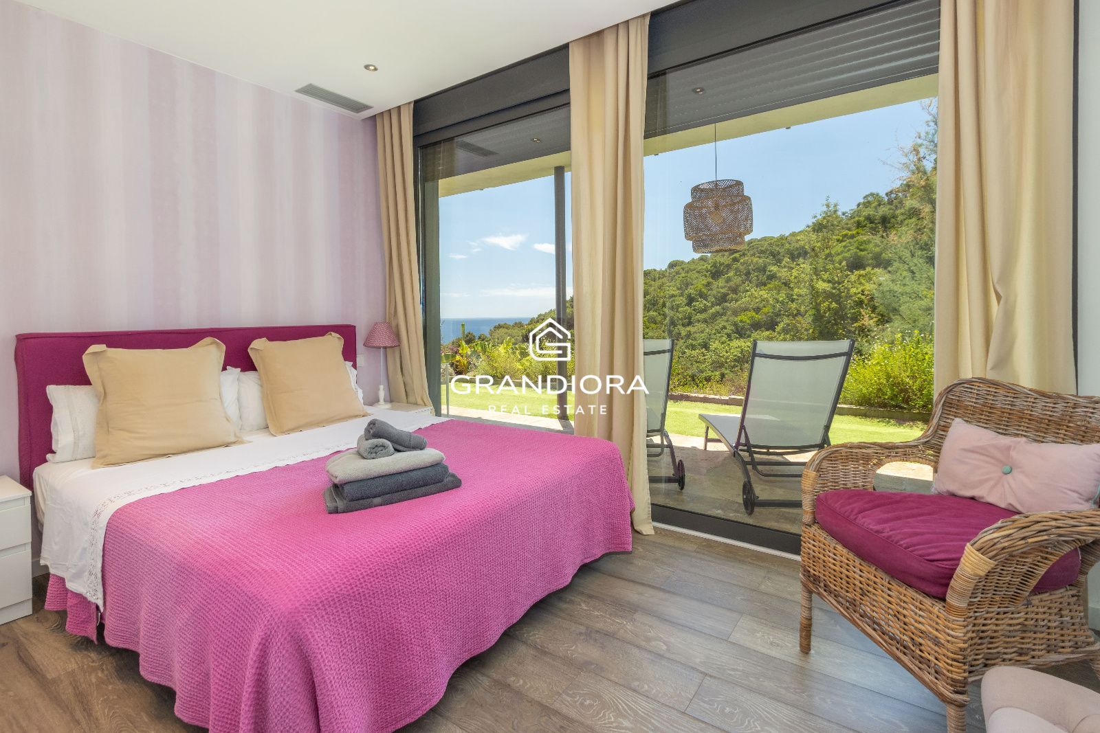 Villa de lujo con licencia turística y vistas al mar en Tossa de Mar - Imagen 42