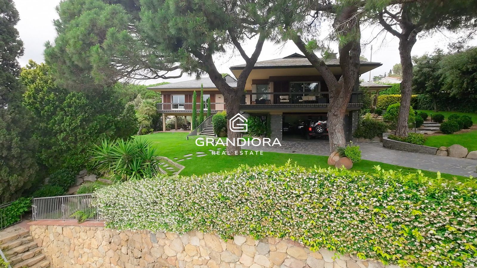 Exclusiva villa con piscina y amplios jardines en La Roca del Vallès - Imagen 64