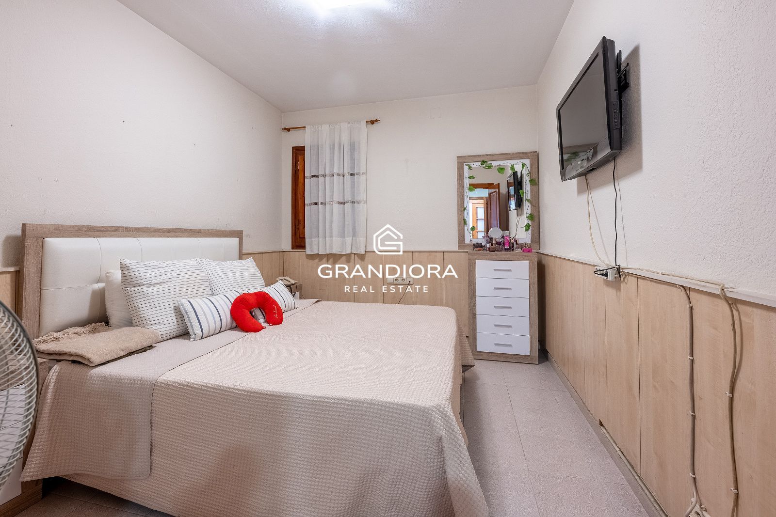 Exclusiva villa con piscina y amplios jardines en La Roca del Vallès - Imagen 47