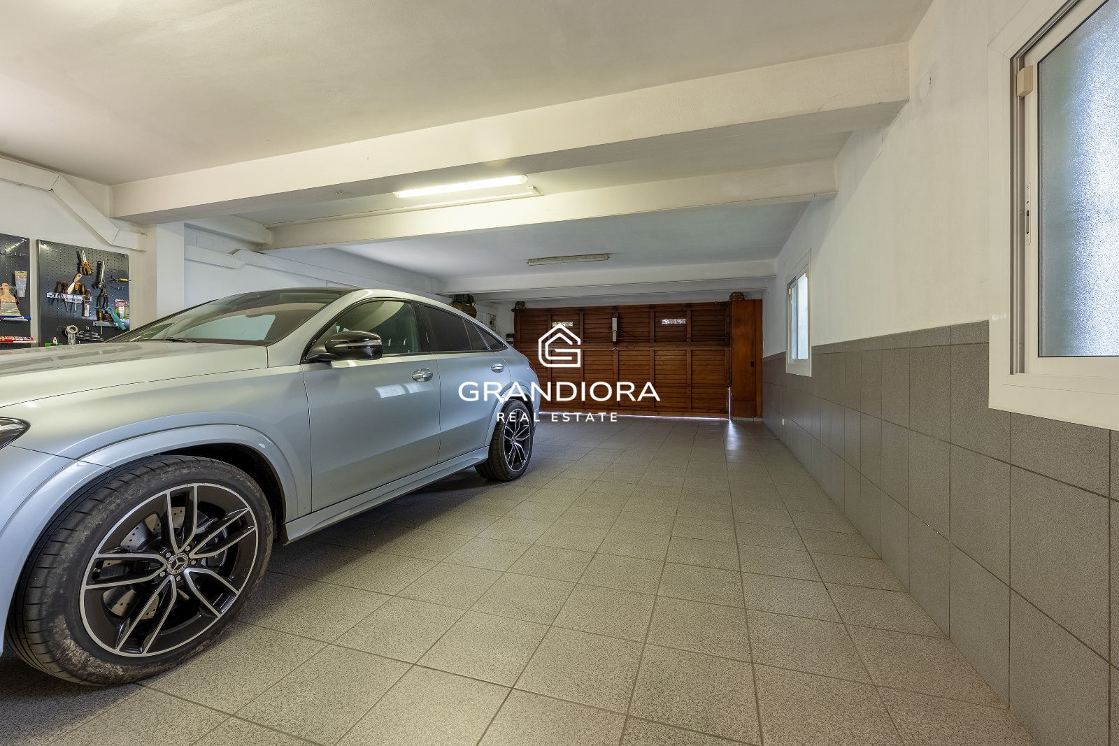 Exclusiva villa con piscina y amplios jardines en La Roca del Vallès - Imagen 65