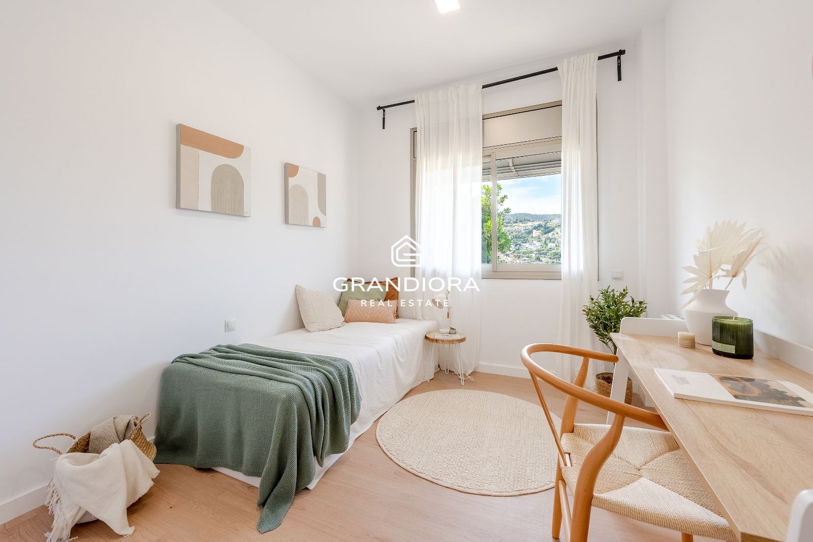 Exclusiva villa con jardín y piscina privada en una de las mejores zonas de Alella - Imagen 35