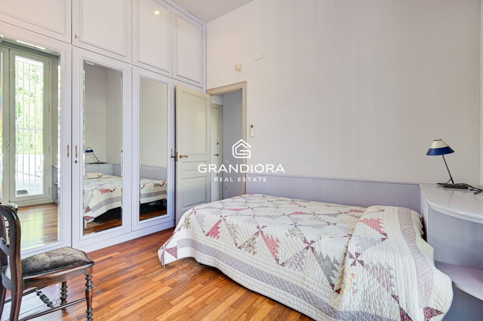 Exclusiva villa con piscina y gran parcela de 1.400 m² en el Maresme - Imagen 34