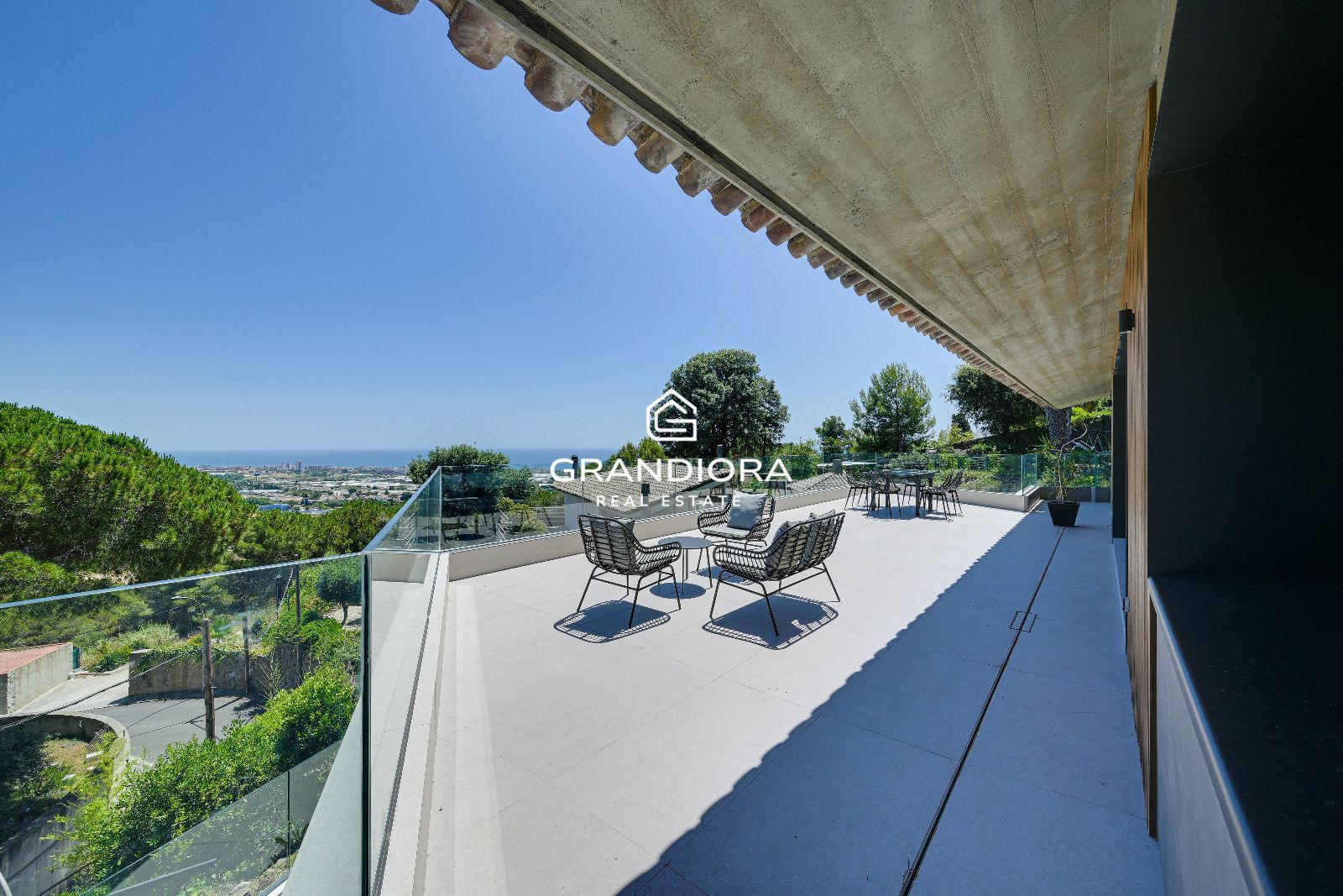 Villa de lujo con piscina y jardín de 1.700 m²  en Premià de Dalt - Imagen 21