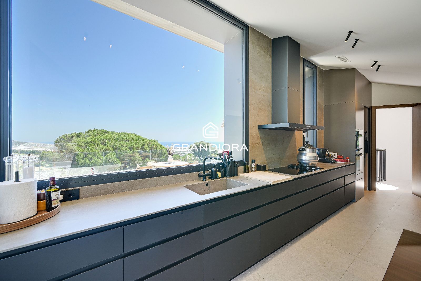 Villa de lujo con piscina y jardín de 1.700 m²  en Premià de Dalt - Imagen 24