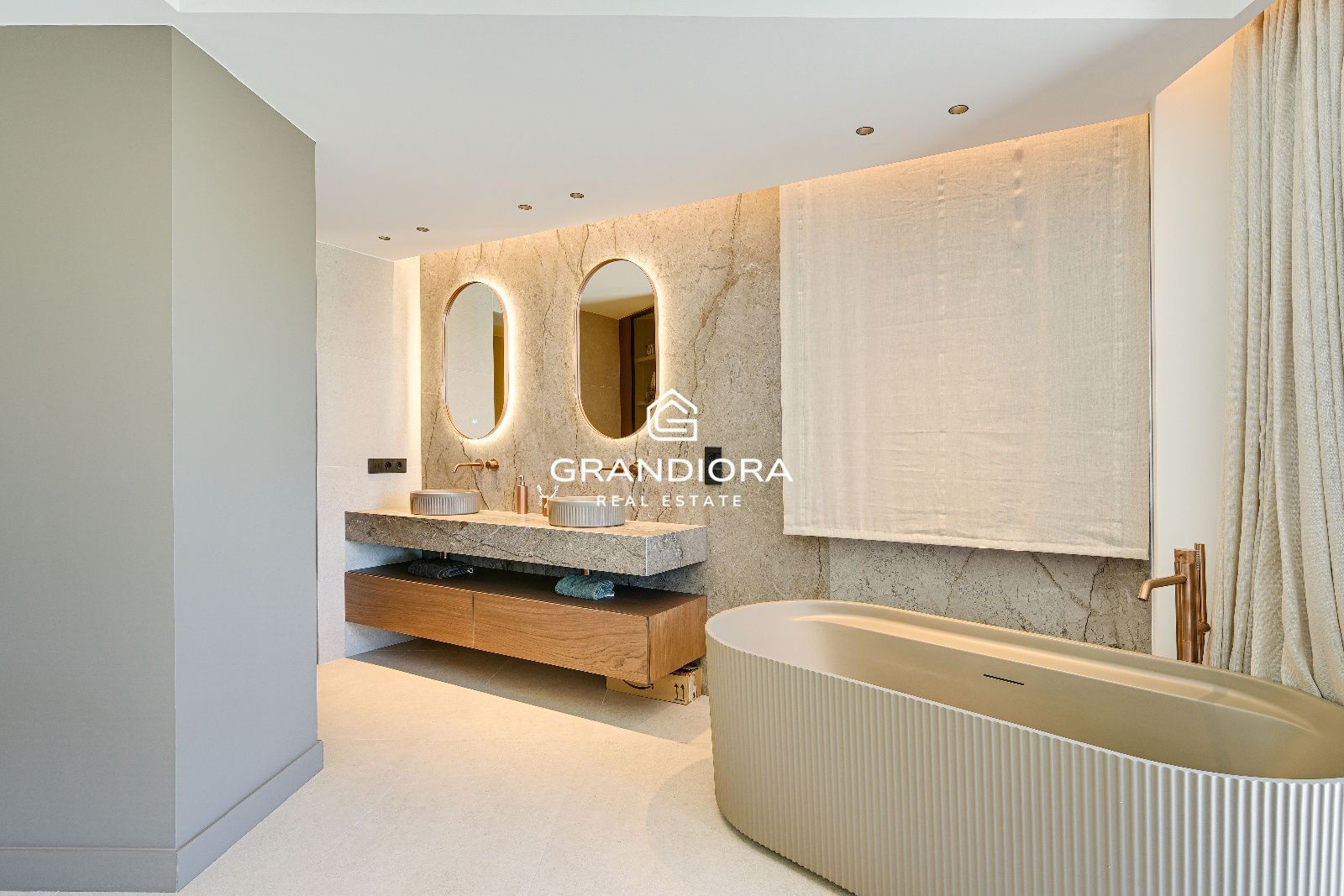 Villa de lujo con piscina y jardín de 1.700 m²  en Premià de Dalt - Imagen 41