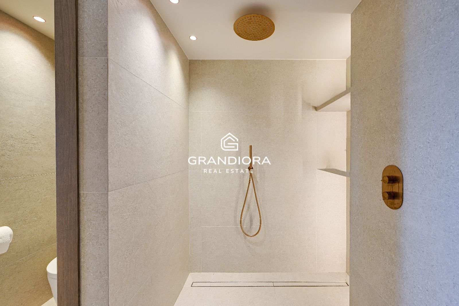 Villa de lujo con piscina y jardín de 1.700 m²  en Premià de Dalt - Imagen 42