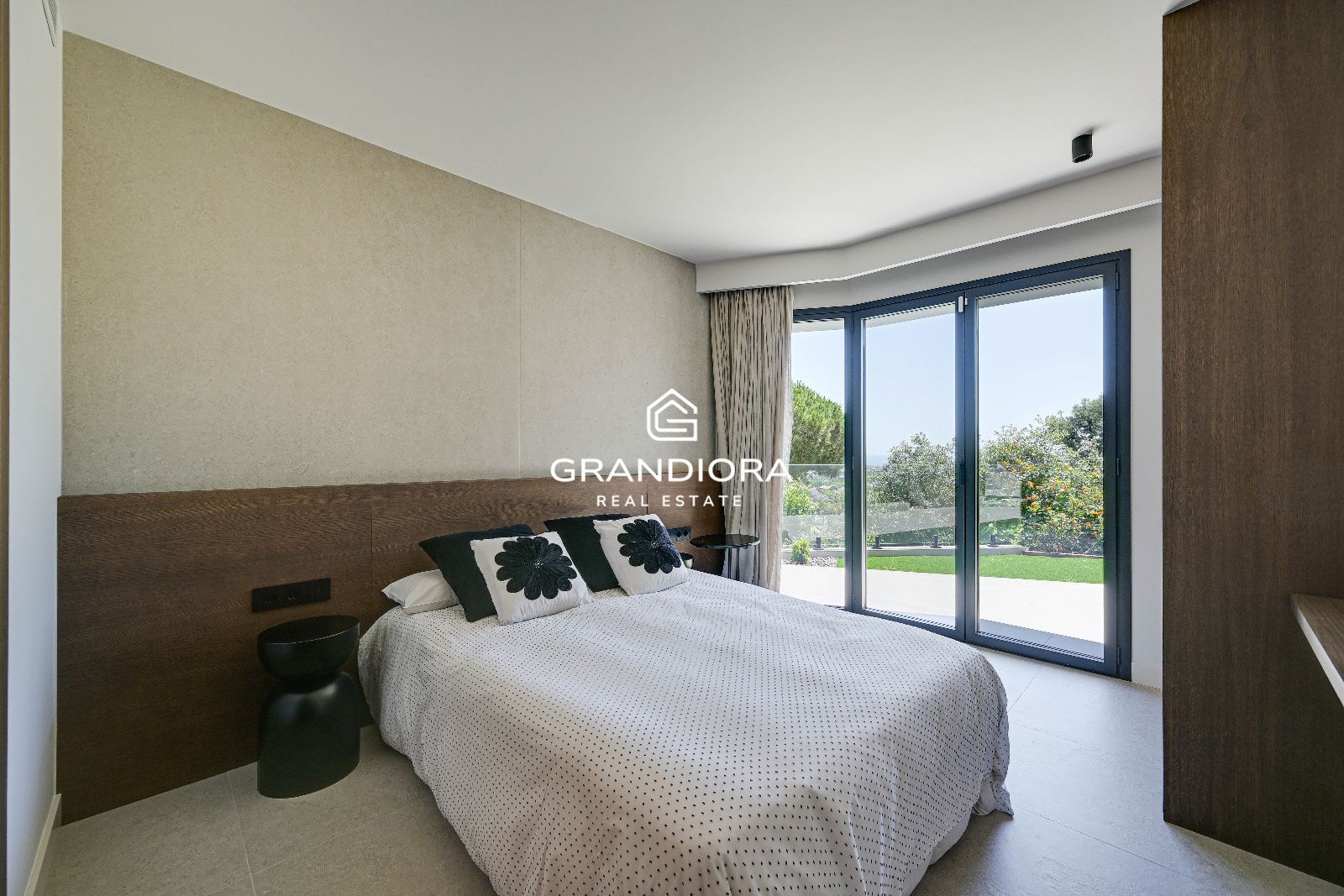 Villa de lujo con piscina y jardín de 1.700 m²  en Premià de Dalt - Imagen 47
