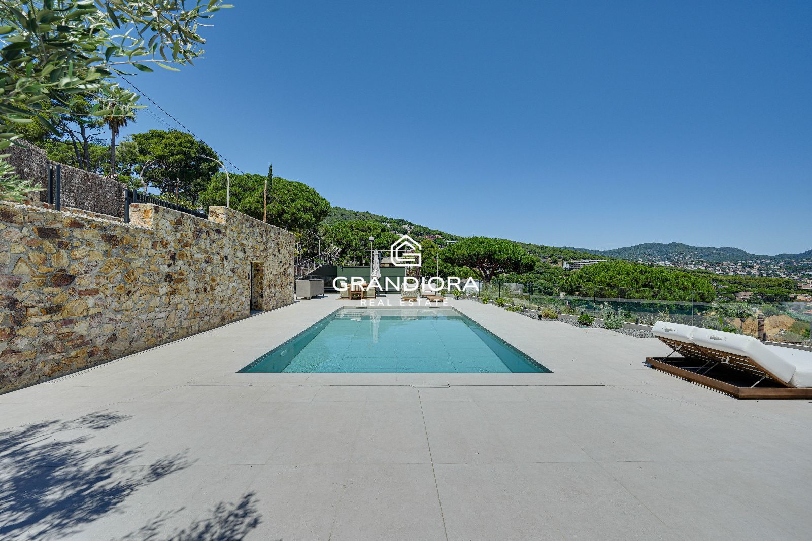 Villa de lujo con piscina y jardín de 1.700 m²  en Premià de Dalt - Imagen 64