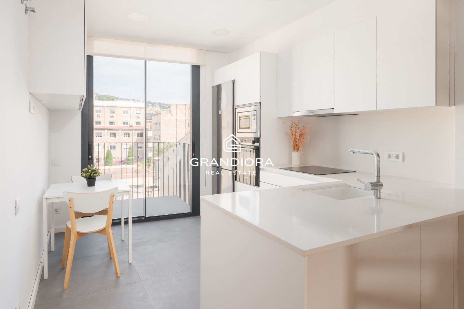 Ático dúplex con piscina privada en Sarrià-Sant Gervasi - Imagen 13