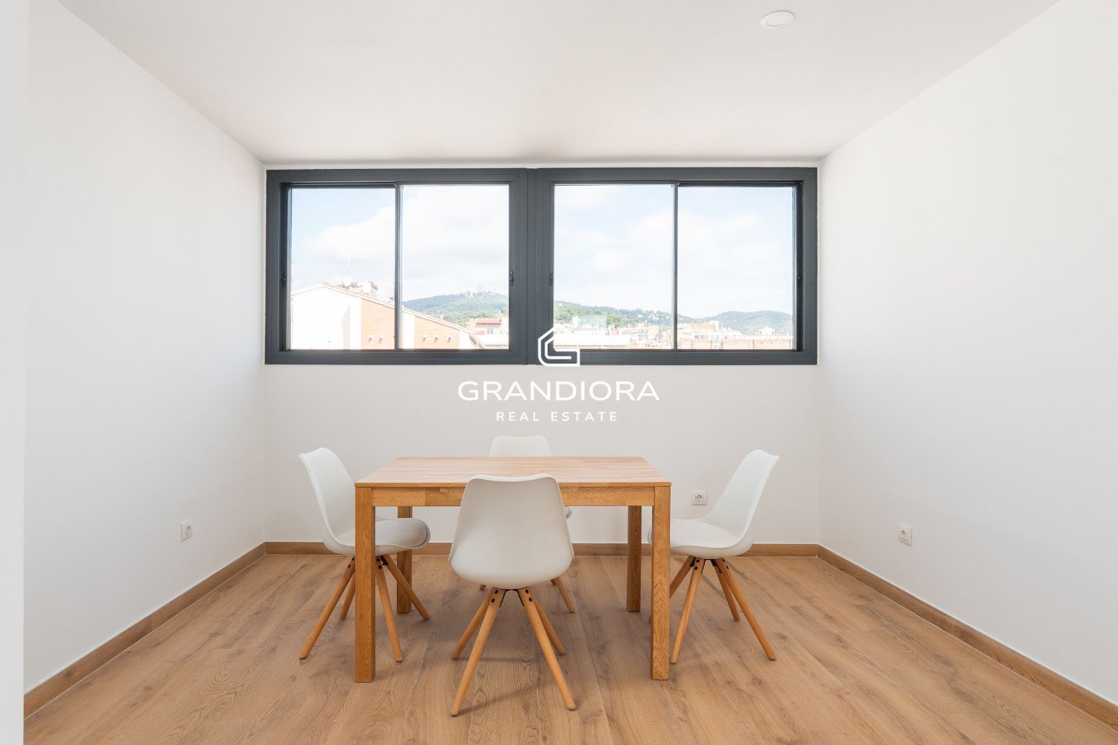 Ático dúplex con piscina privada en Sarrià-Sant Gervasi - Imagen 35