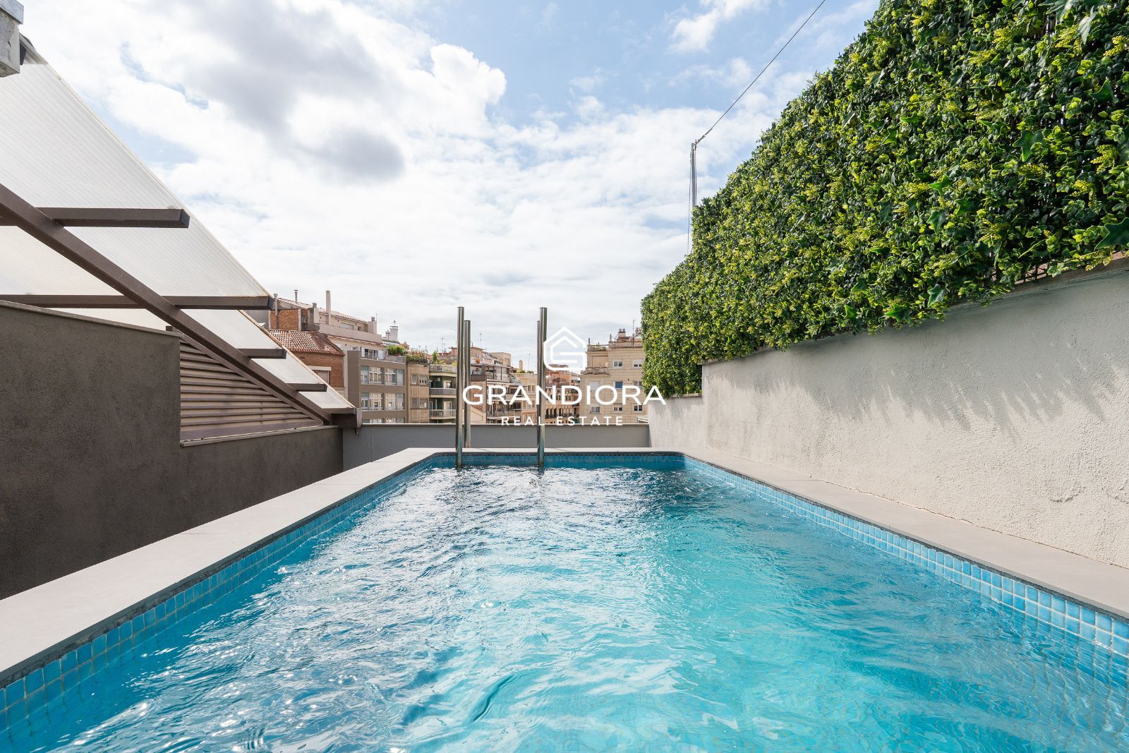 Ático dúplex con piscina privada en Sarrià-Sant Gervasi - Imagen 1