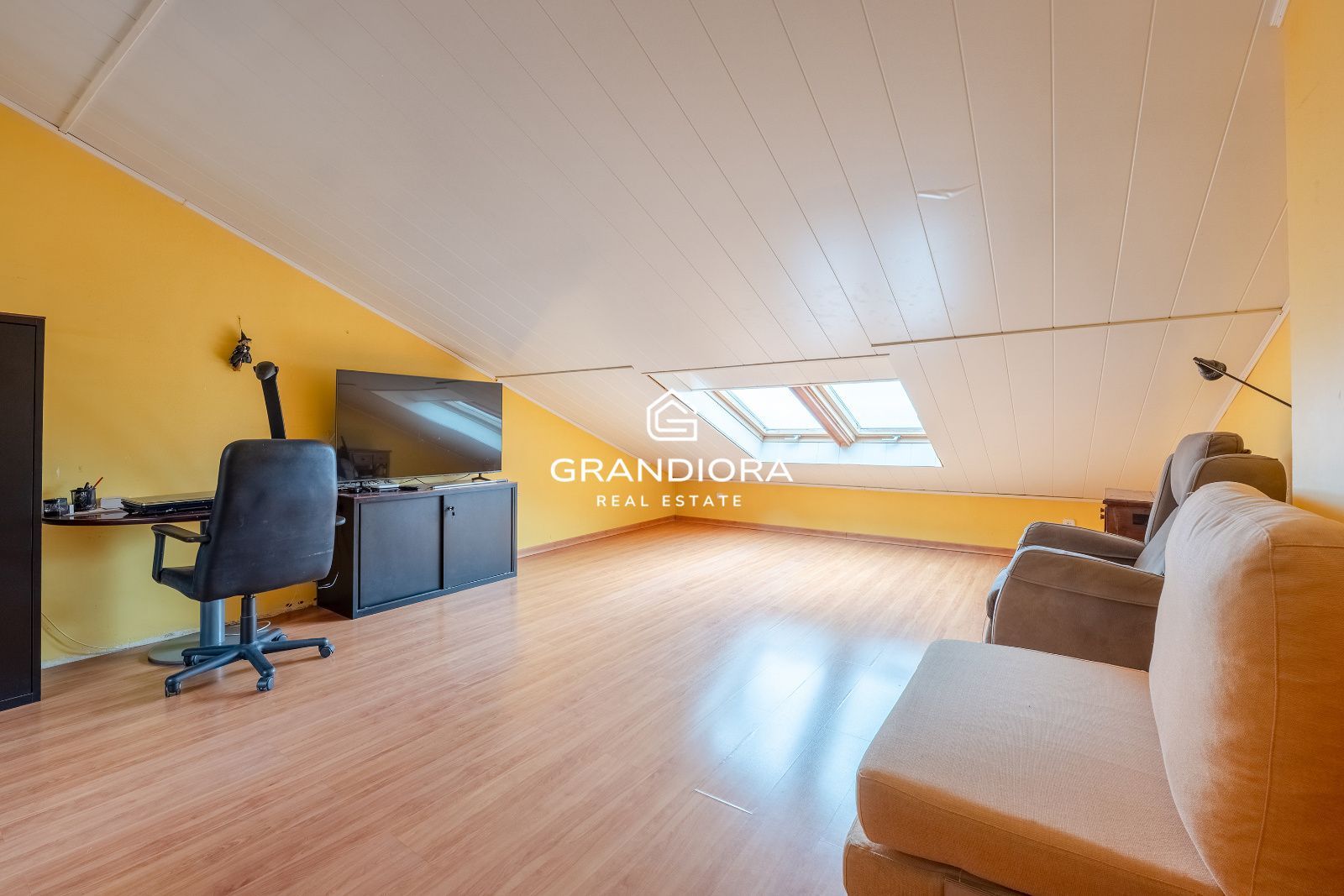 Villa independiente con vistas al mar, de 767 m² con jardín y piscina en el Maresme - Imagen 29