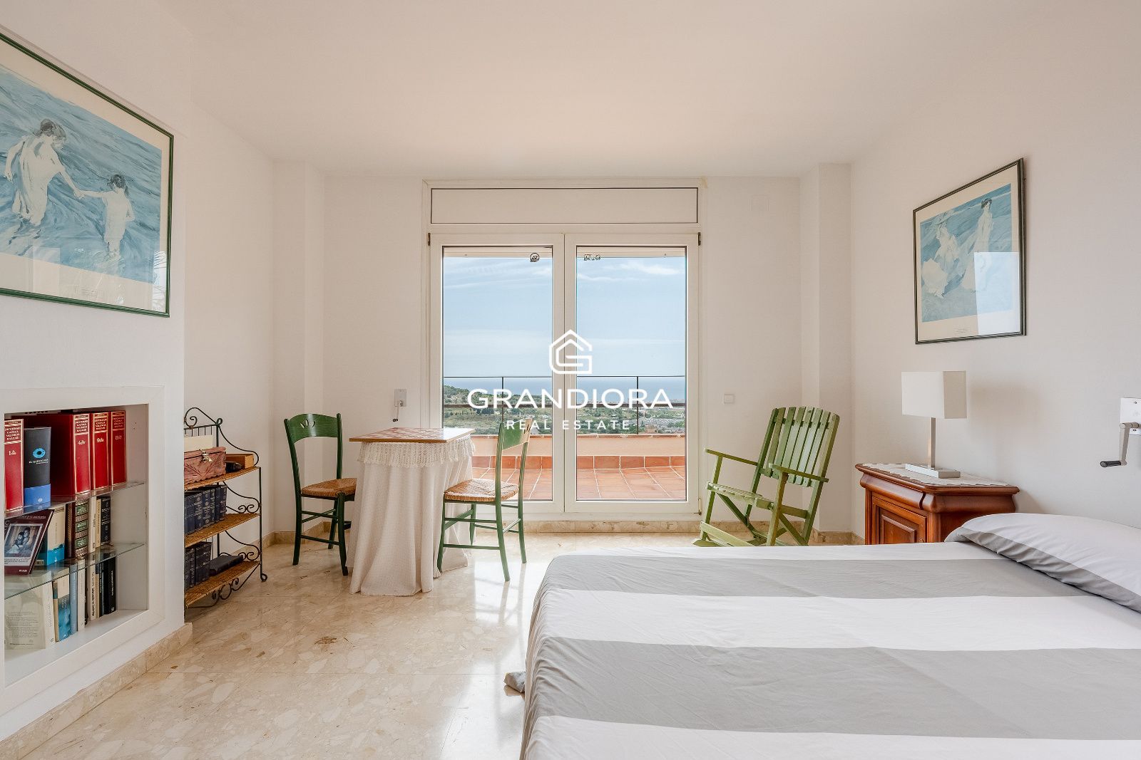 Villa independiente con vistas al mar, de 767 m² con jardín y piscina en el Maresme - Imagen 34