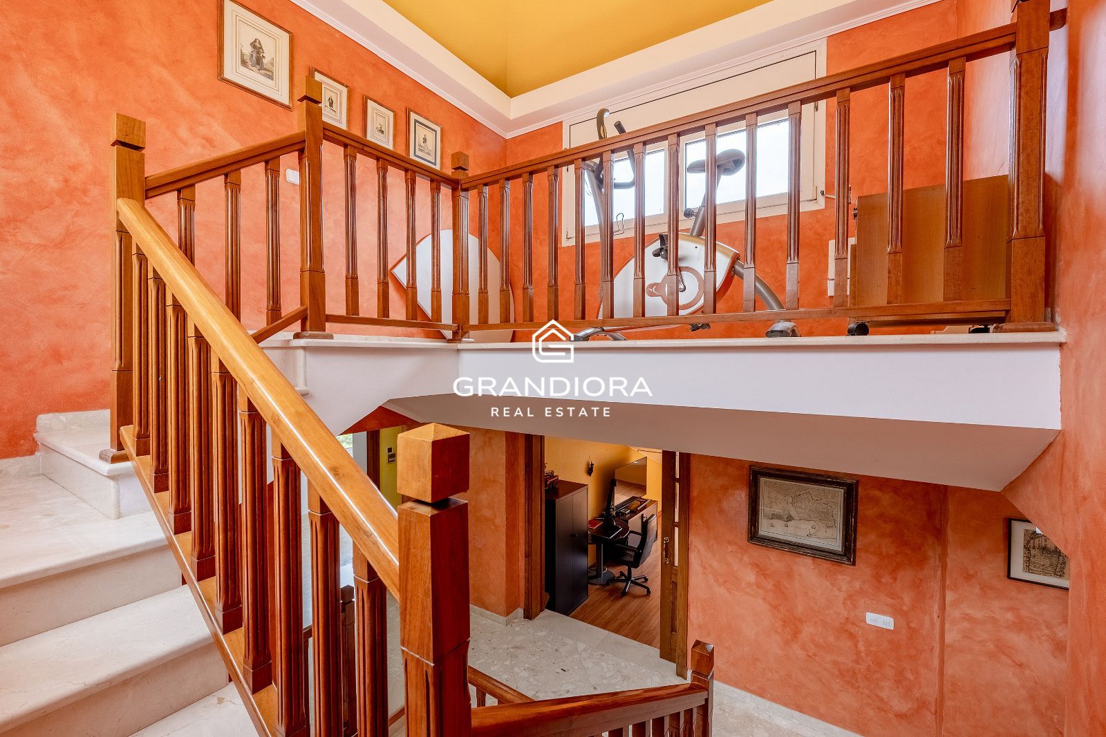 Villa independiente con vistas al mar, de 767 m² con jardín y piscina en el Maresme - Imagen 45