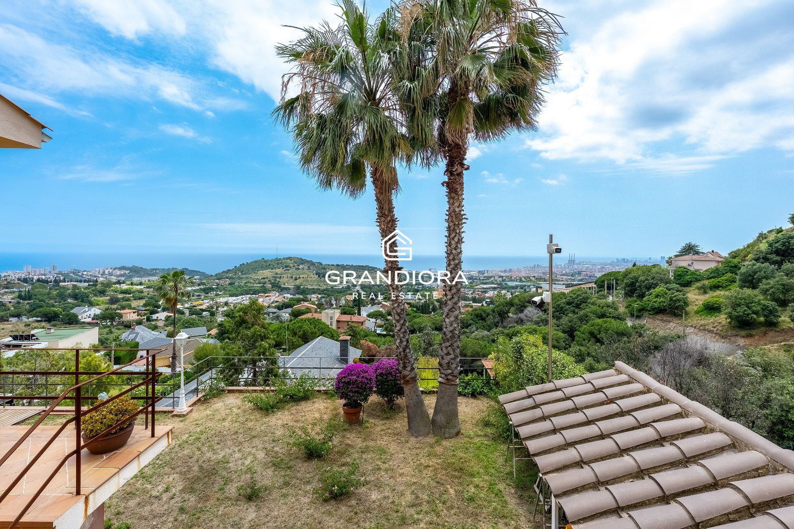 Villa independiente con vistas al mar, de 767 m² con jardín y piscina en el Maresme - Imagen 49