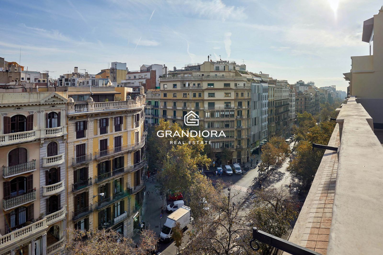Espectacular Atico en Rambla Catalunya - Exclusividad y sofisticación en el corazón de Barcelona - Imagen 4