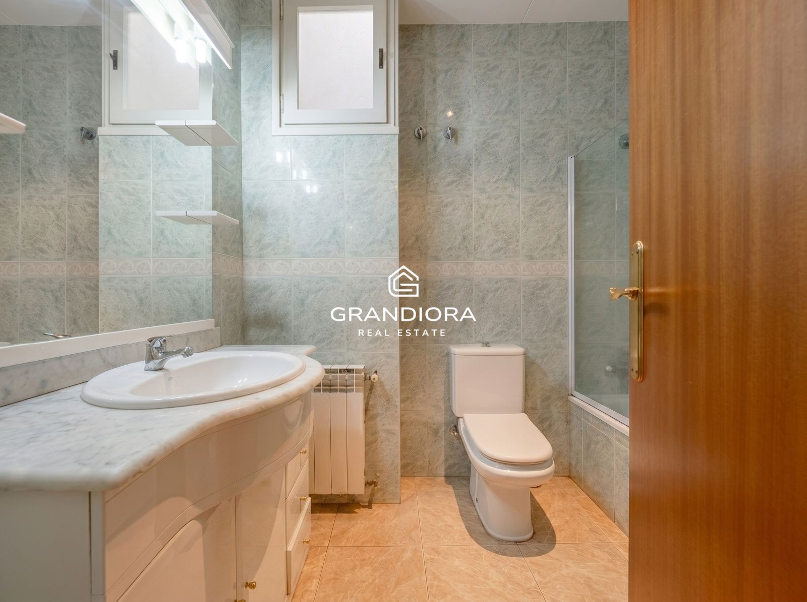 Casa familiar de 4 habitaciones y con amplia terraza en Argentona - Imagen 16