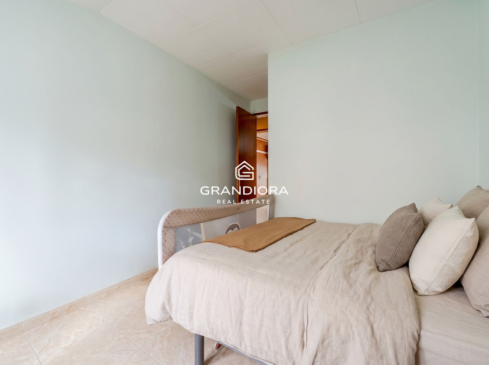Casa familiar de 4 habitaciones y con amplia terraza en Argentona - Imagen 20