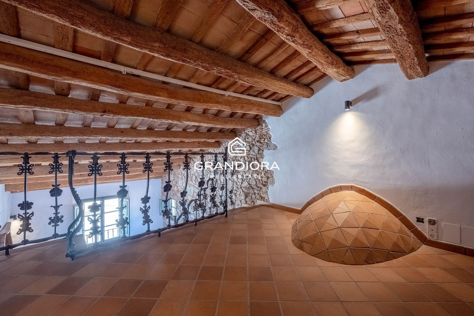 Exclusiva masía catalana en Alella con impresionantes vistas al mar - Imagen 66