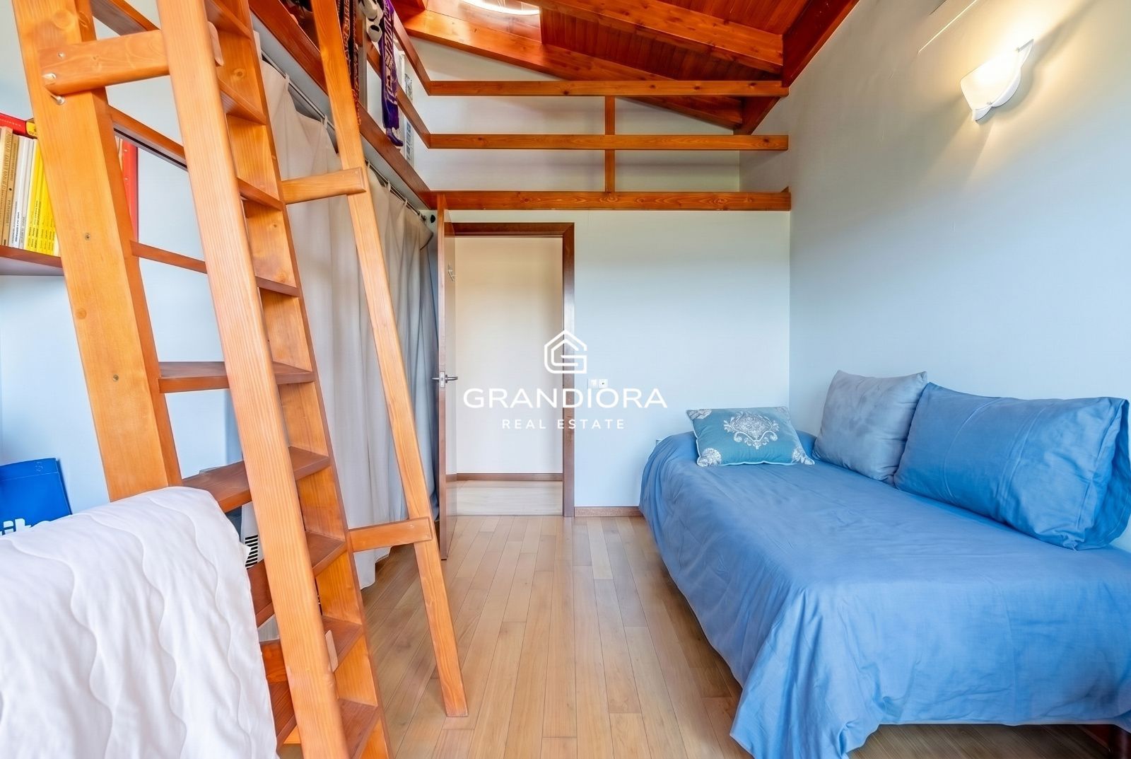 Exclusiva casa con jardín y amplias terrazas en Arenys de Munt - Imagen 21