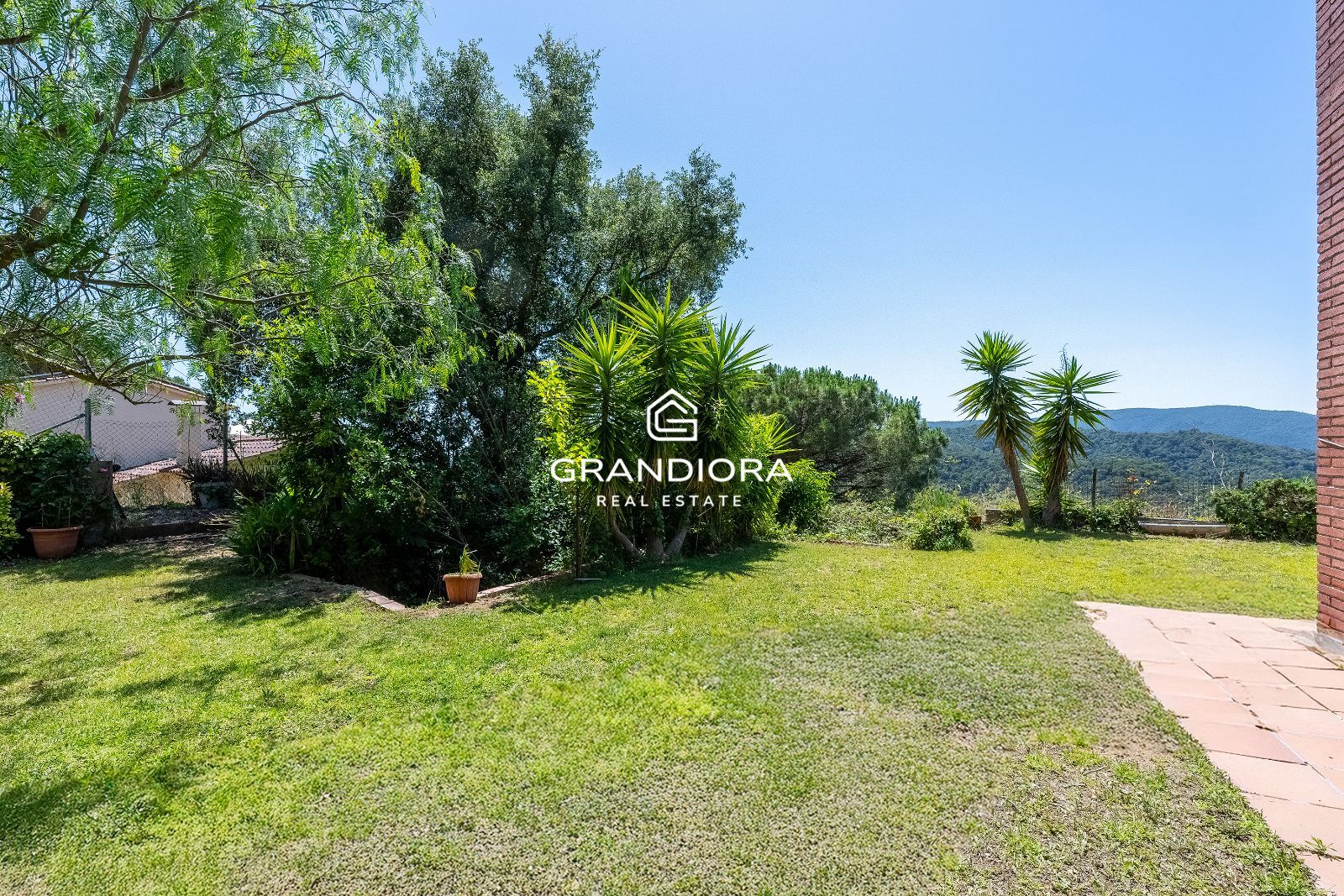 Exclusiva casa con jardín y amplias terrazas en Arenys de Munt - Imagen 23
