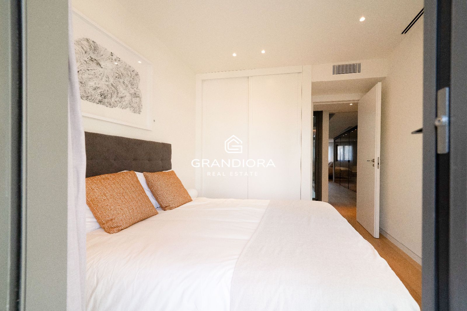 Espectacular Atico con piscina privada de Obra nueva, en situación Prime - Imagen 39