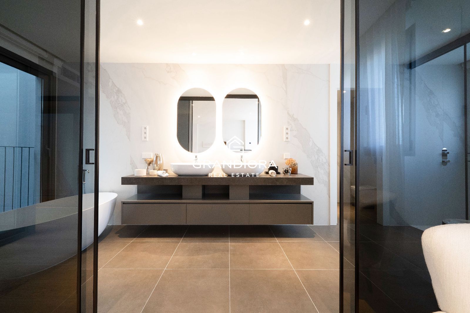 Espectacular Atico con piscina privada de Obra nueva, en situación Prime - Imagen 32