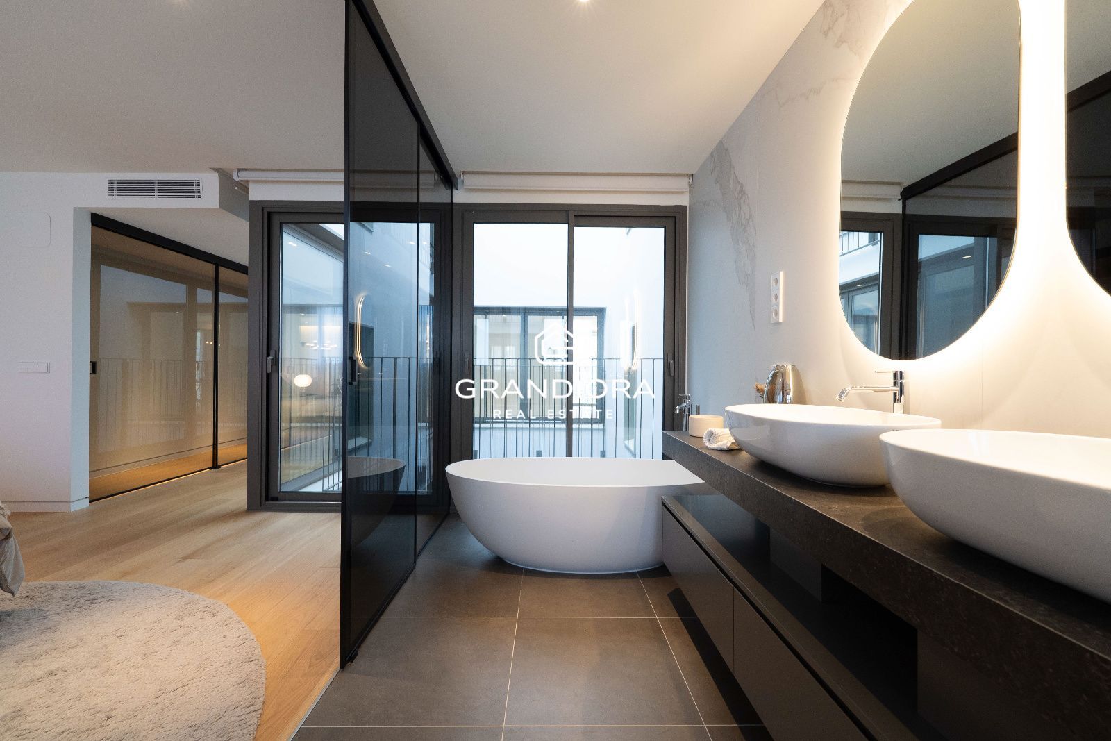 Espectacular Atico con piscina privada de Obra nueva, en situación Prime - Imagen 35