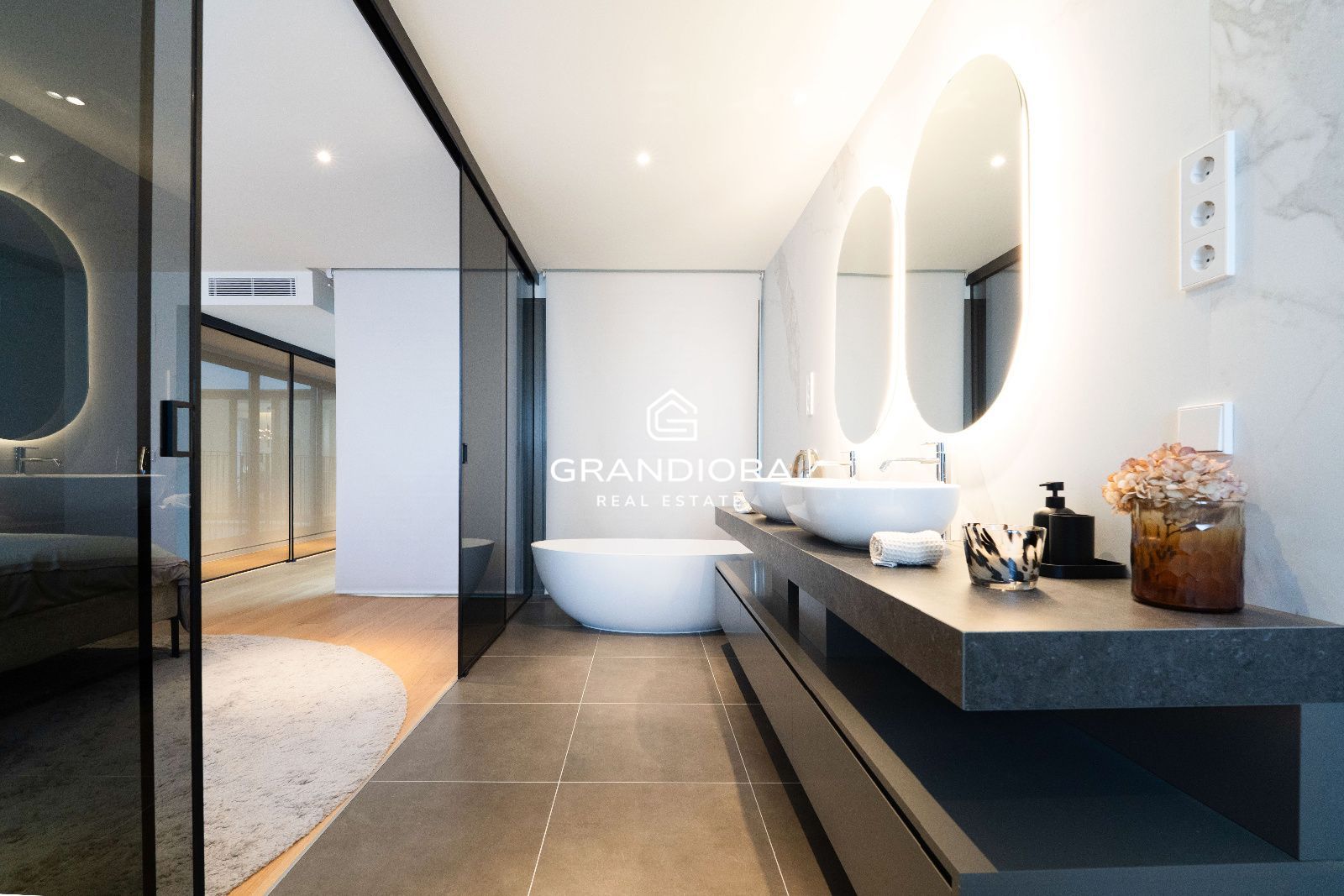 Espectacular Atico con piscina privada de Obra nueva, en situación Prime - Imagen 29