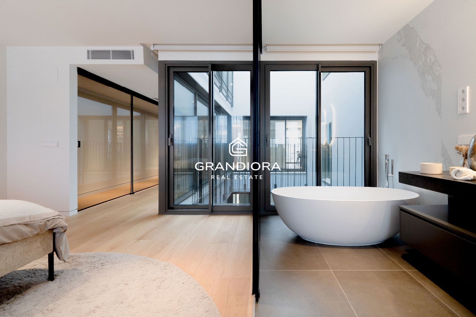 Espectacular Atico con piscina privada de Obra nueva, en situación Prime - Imagen 30