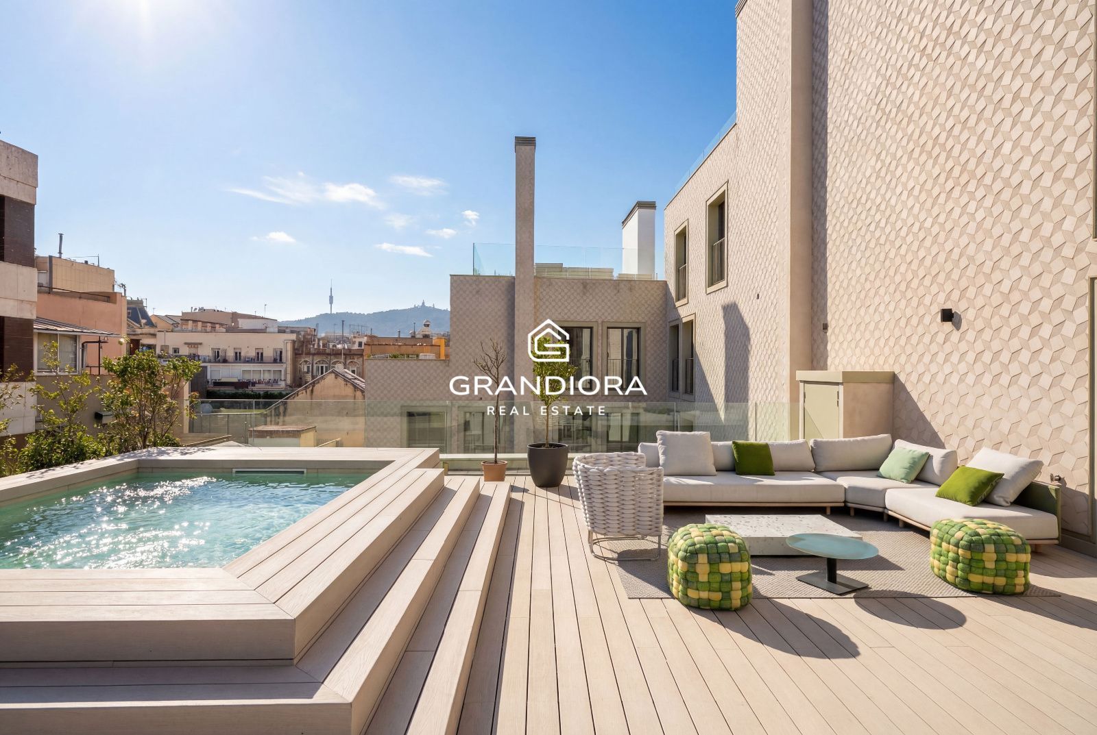Espectacular Atico con piscina privada de Obra nueva, en situación Prime - Imagen 1