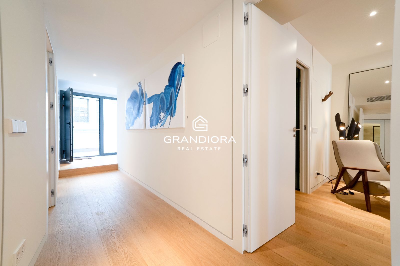 Precioso piso alto de Obra nueva en ubicación Prime - Imagen 20