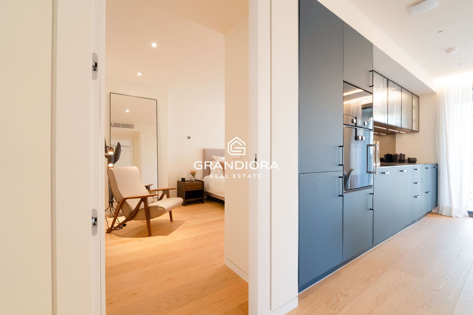 Precioso piso alto de Obra nueva en ubicación Prime - Imagen 7