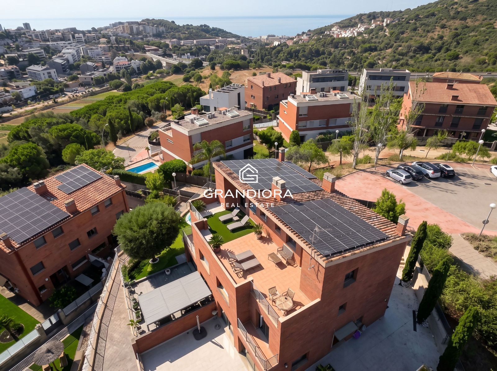 Casa en alquiler en Tiana con jardín, piscina y vistas al mar - Imagen 53