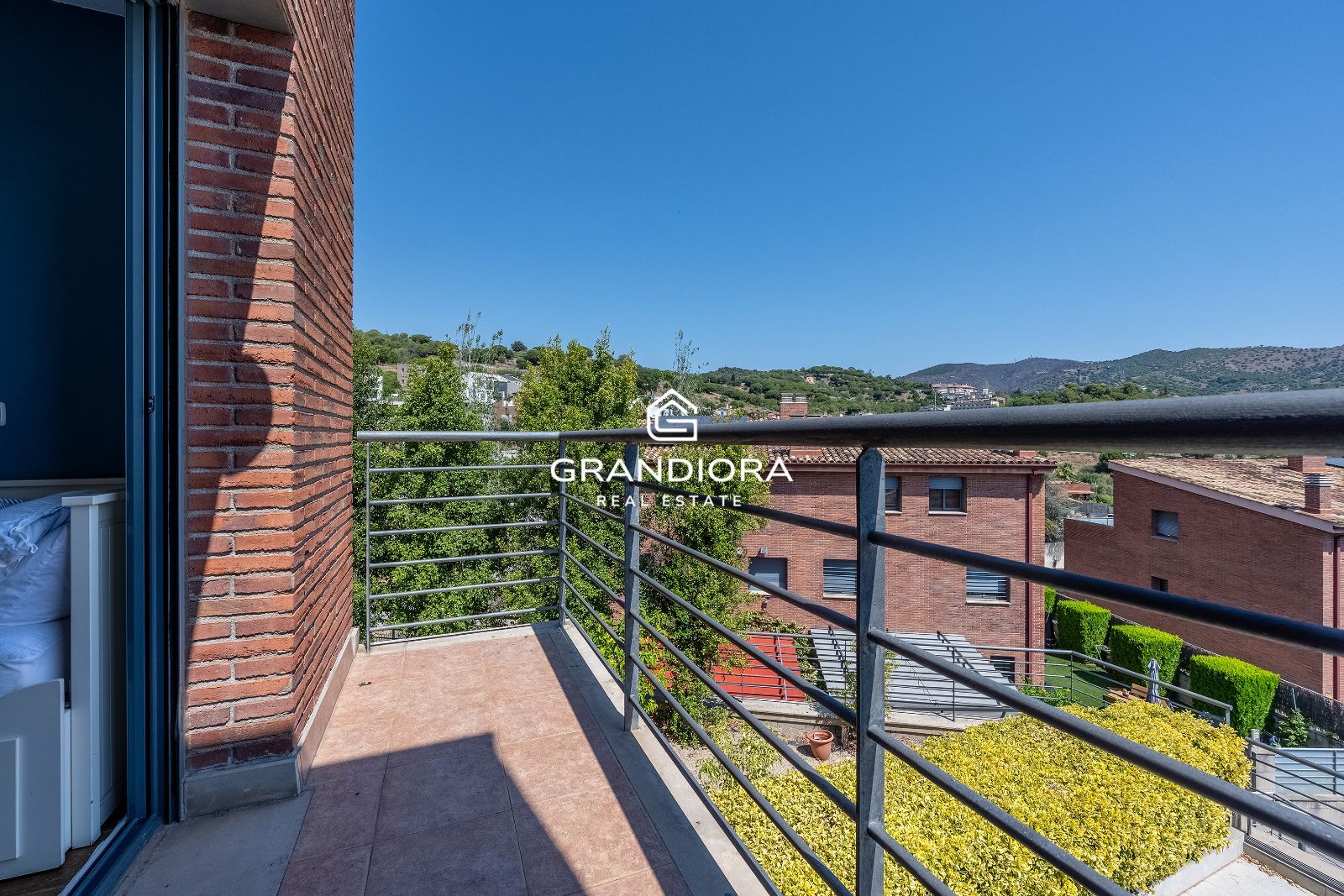 Casa en alquiler en Tiana con jardín, piscina y vistas al mar - Imagen 21