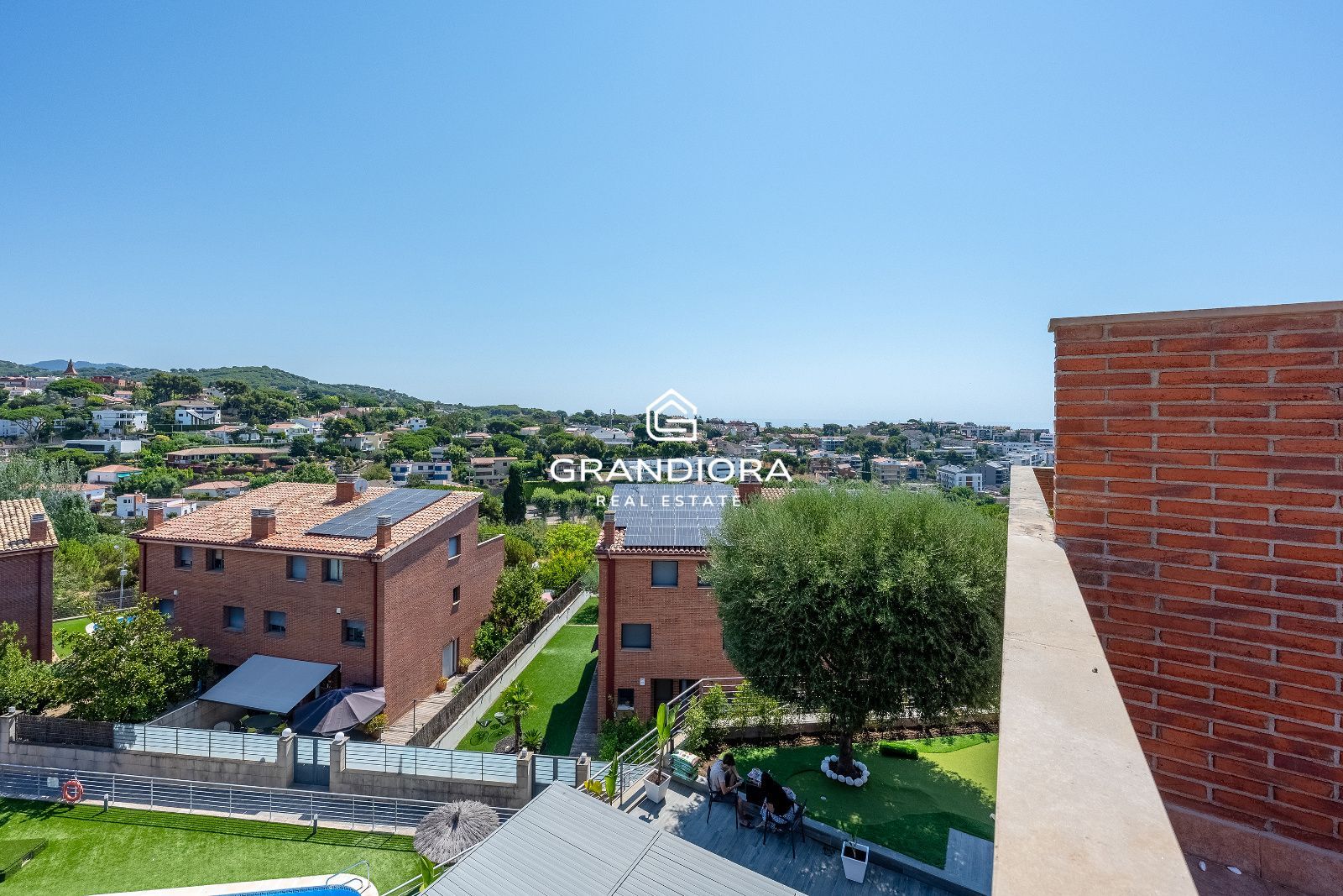Casa en alquiler en Tiana con jardín, piscina y vistas al mar - Imagen 49