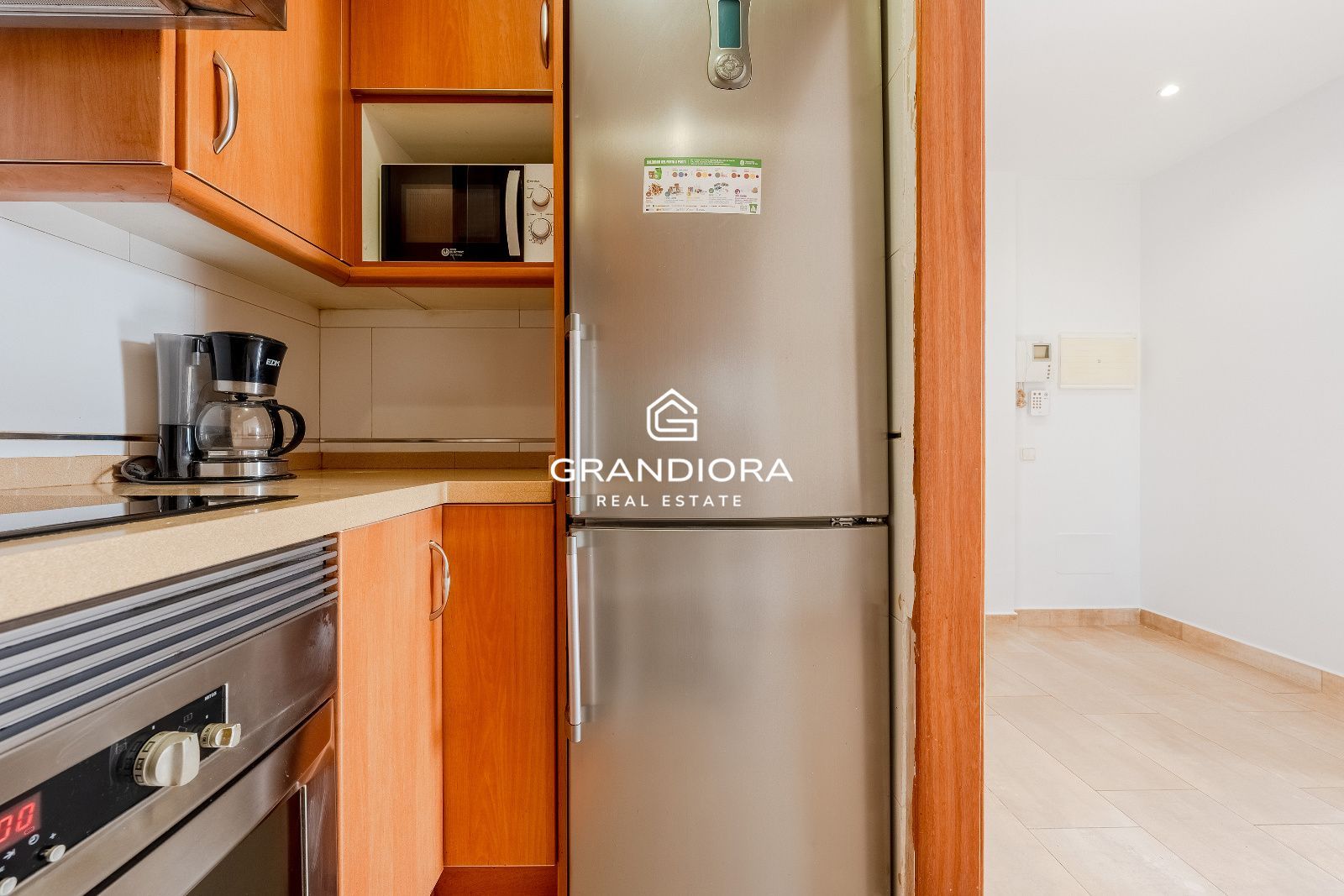 Exclusiva planta baja con espectacular terraza de 70 m² en el centro de Arenys de Mar - Imagen 9