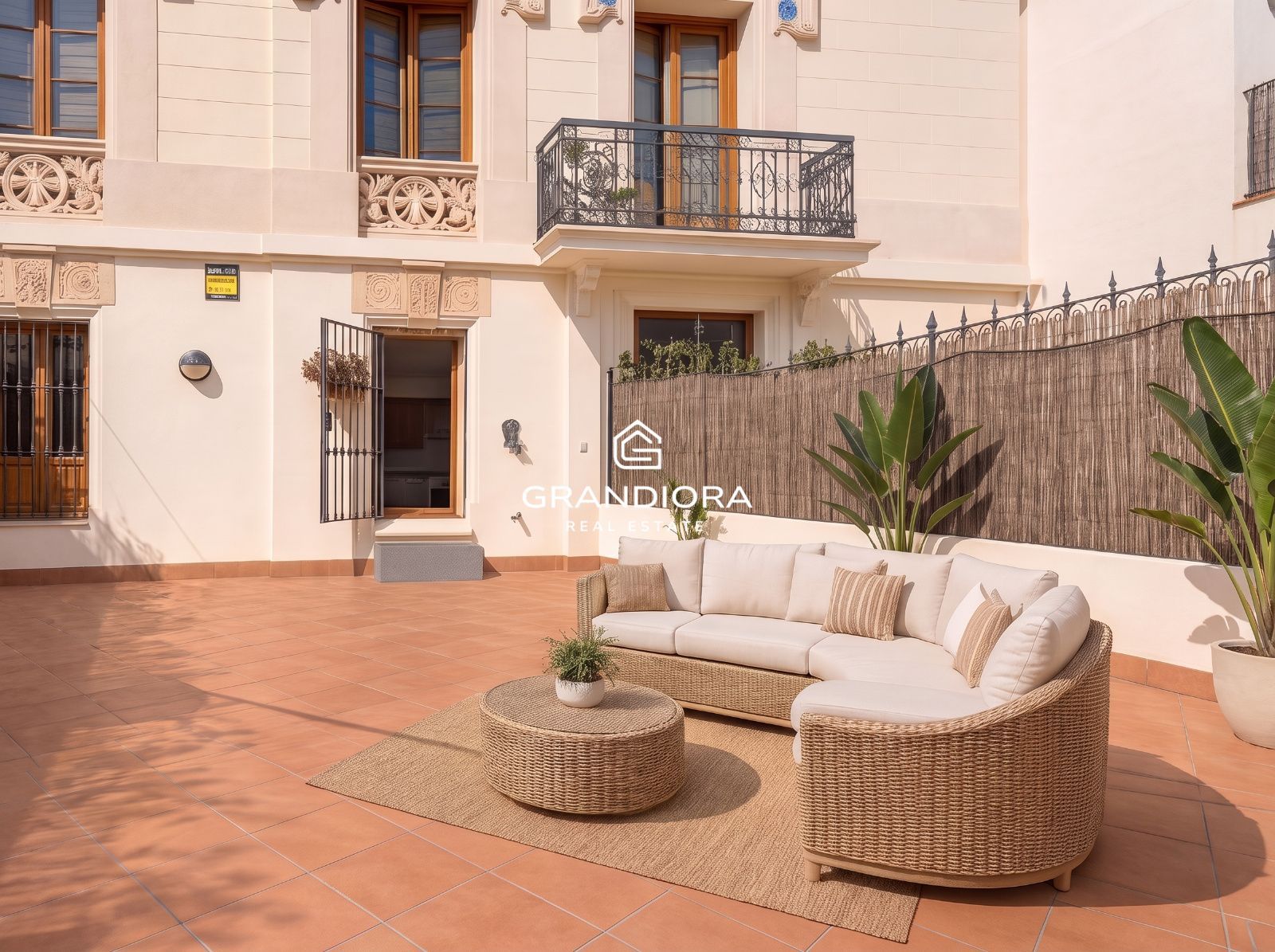 Exclusiva planta baja con espectacular terraza de 70 m² en el centro de Arenys de Mar - Imagen 32