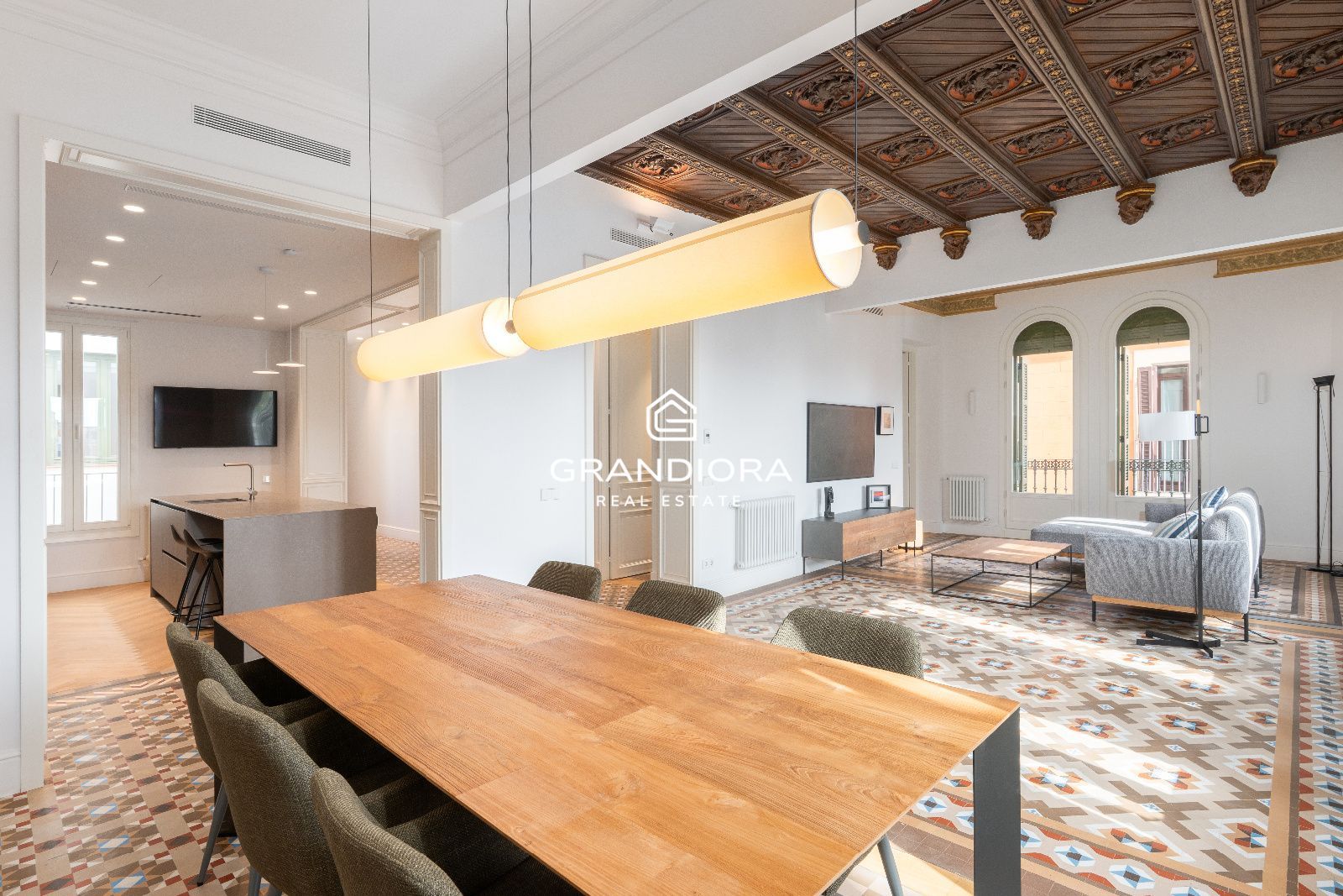 Piso en finca regia de 159 m² junto a La Rambla - Imagen 9