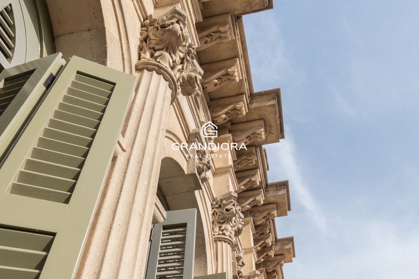 Piso en finca regia de 159 m² junto a La Rambla - Imagen 13