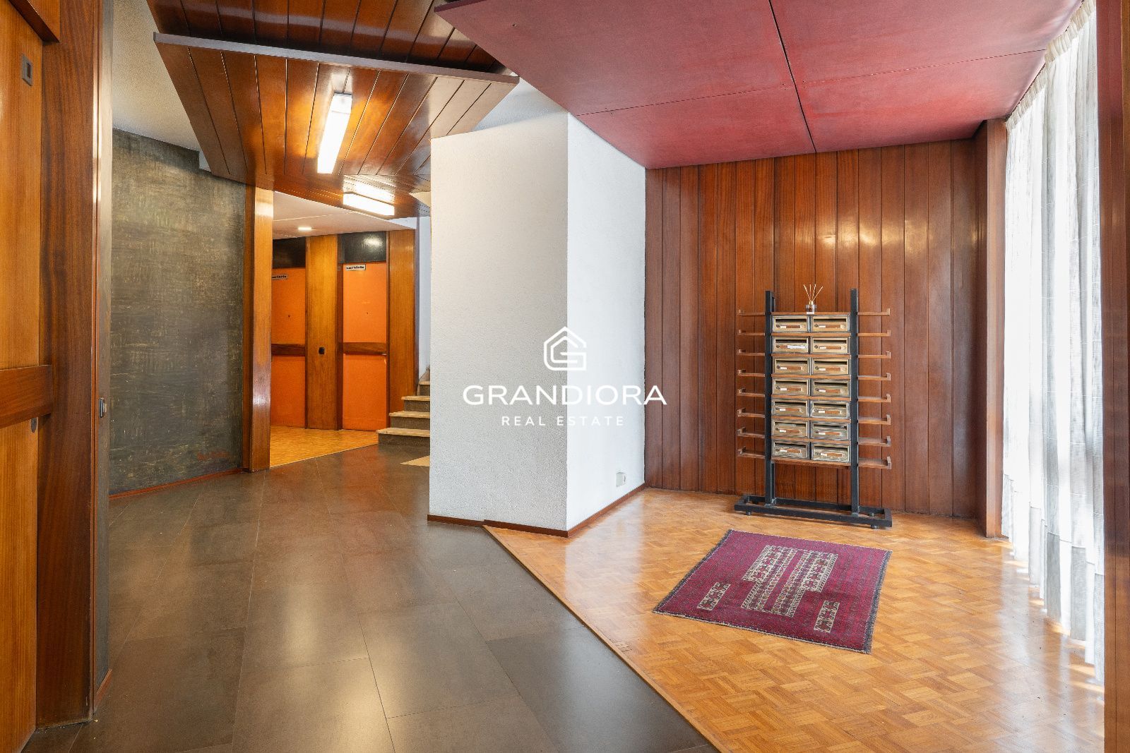 Exclusivo ático con tres terrazas y vistas panorámicas en la zona alta - Imagen 39